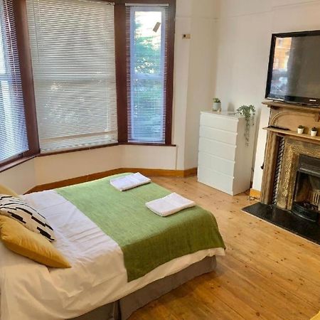 Guest House Balham, South London Spacious, Lambert, 6 Rooms Available Exteriör bild
