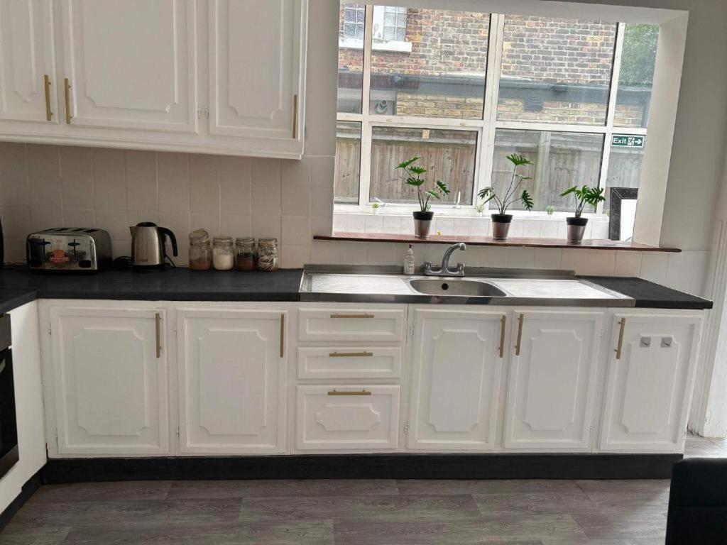 Guest House Balham, South London Spacious, Lambert, 6 Rooms Available Exteriör bild